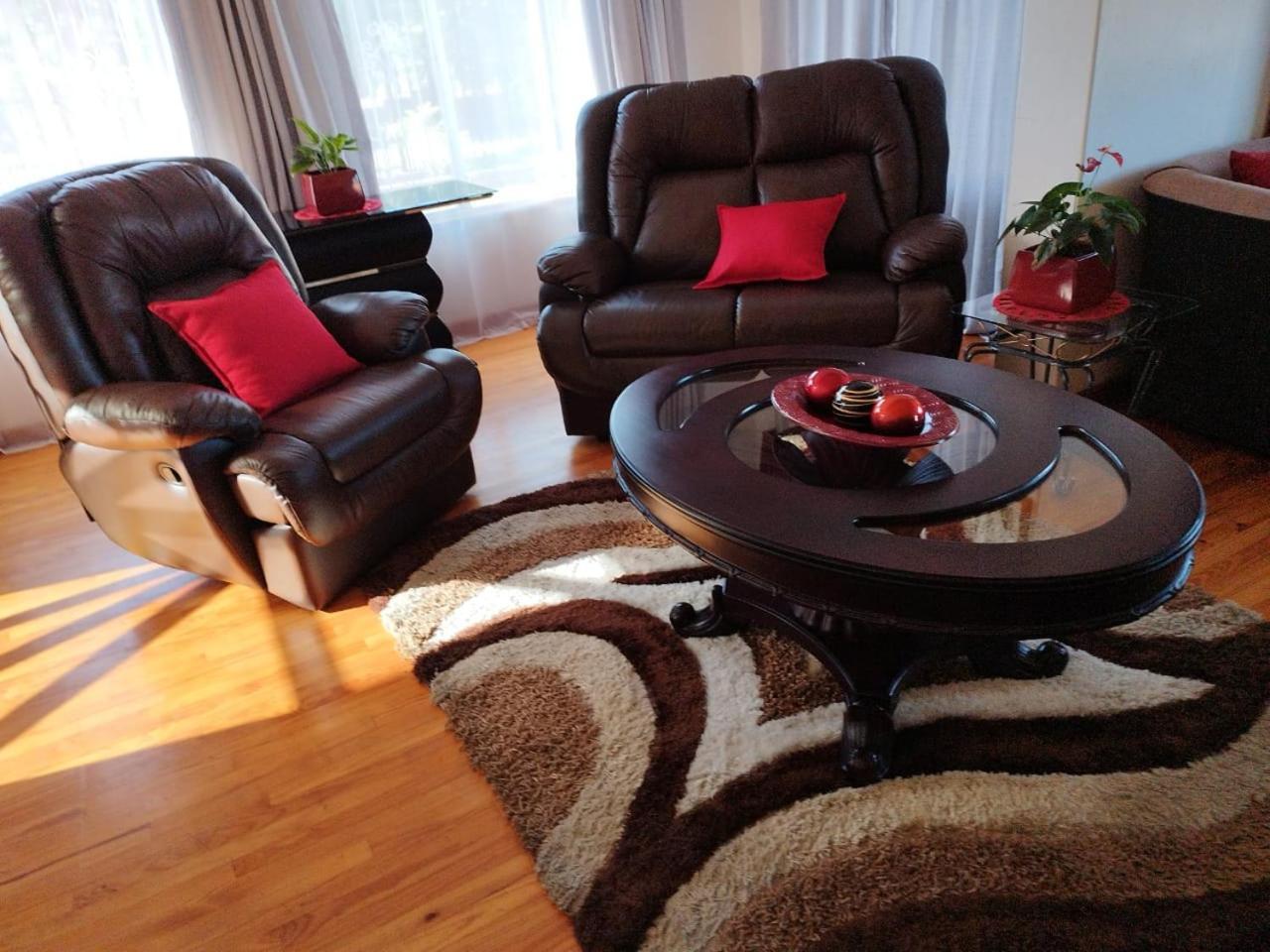 Tj Self-Catering Apartment Graaff Reinet Phòng bức ảnh