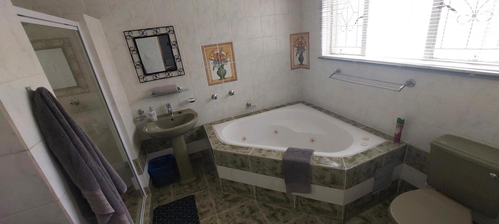 Tj Self-Catering Apartment Graaff Reinet Phòng bức ảnh