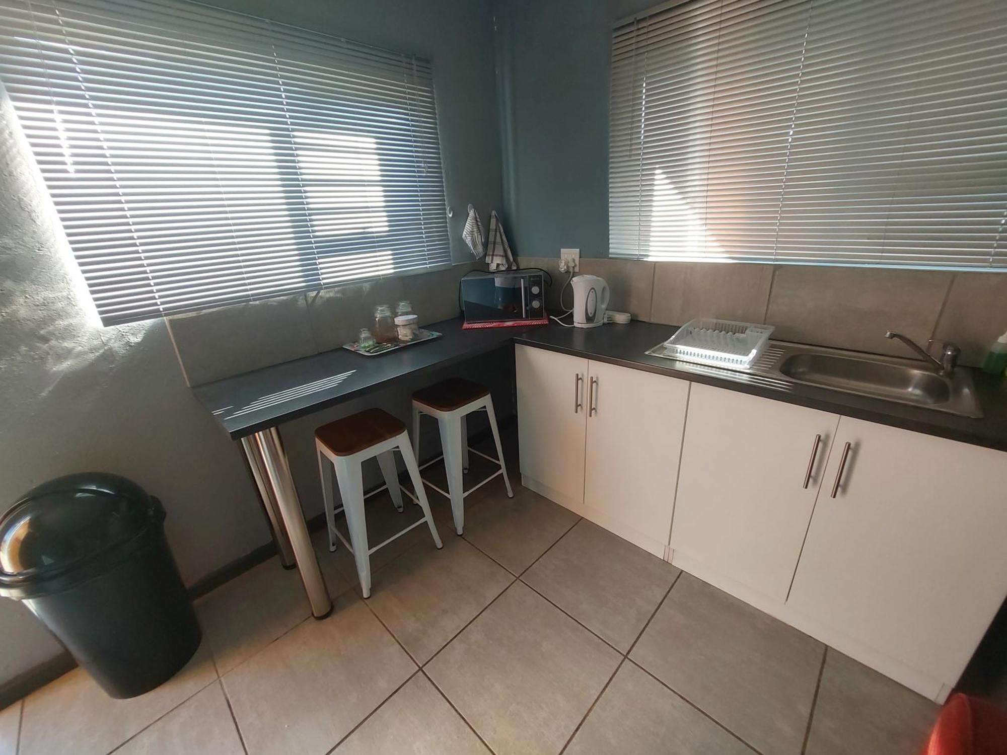 Tj Self-Catering Apartment Graaff Reinet Phòng bức ảnh